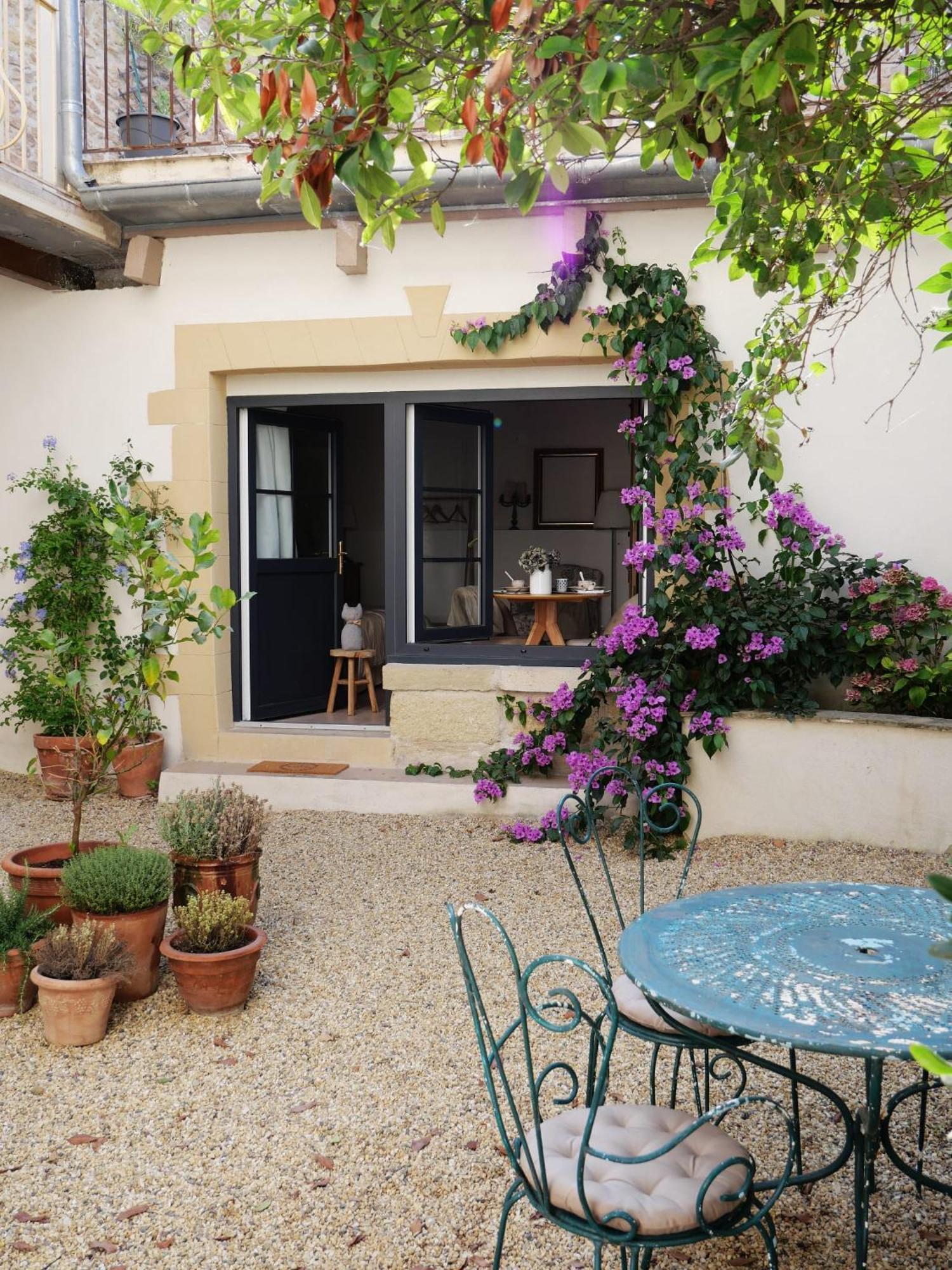 Appartement Les Songes D'Augustine à Aigues-Vives  Extérieur photo